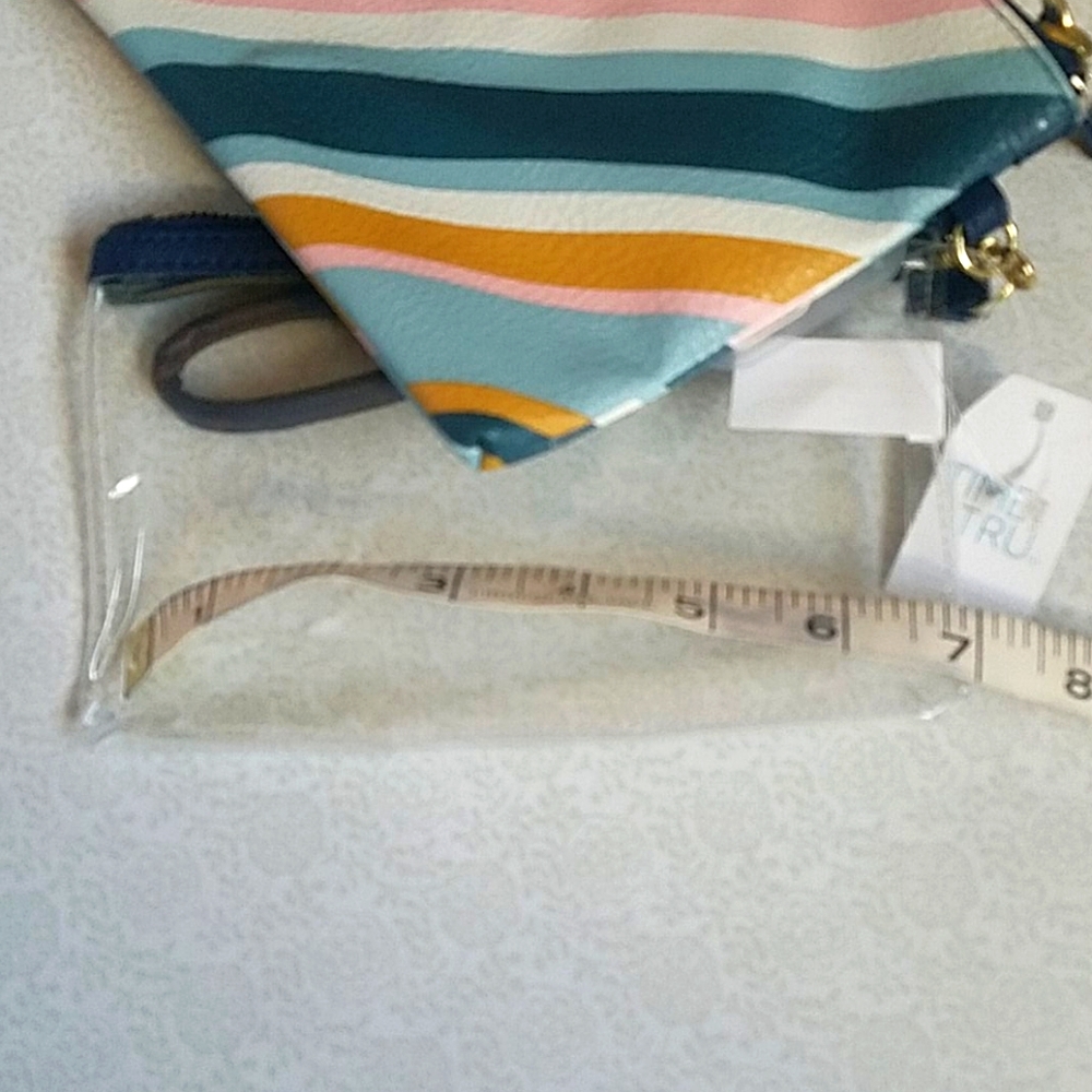 Bags - Picture 4 of 6